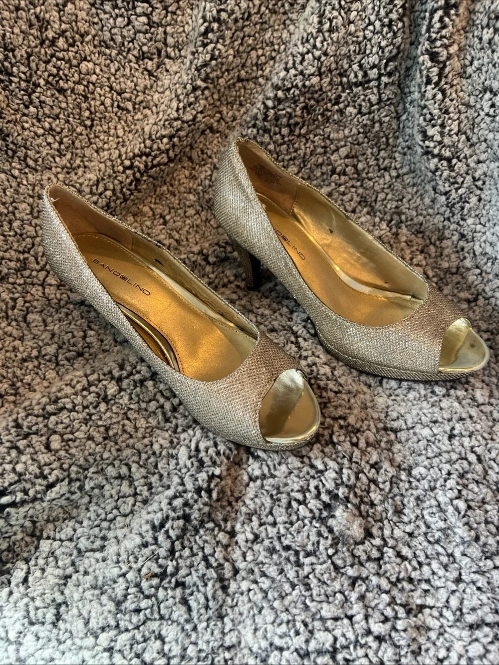 Glitter Peep-Toe Heels in Gold
